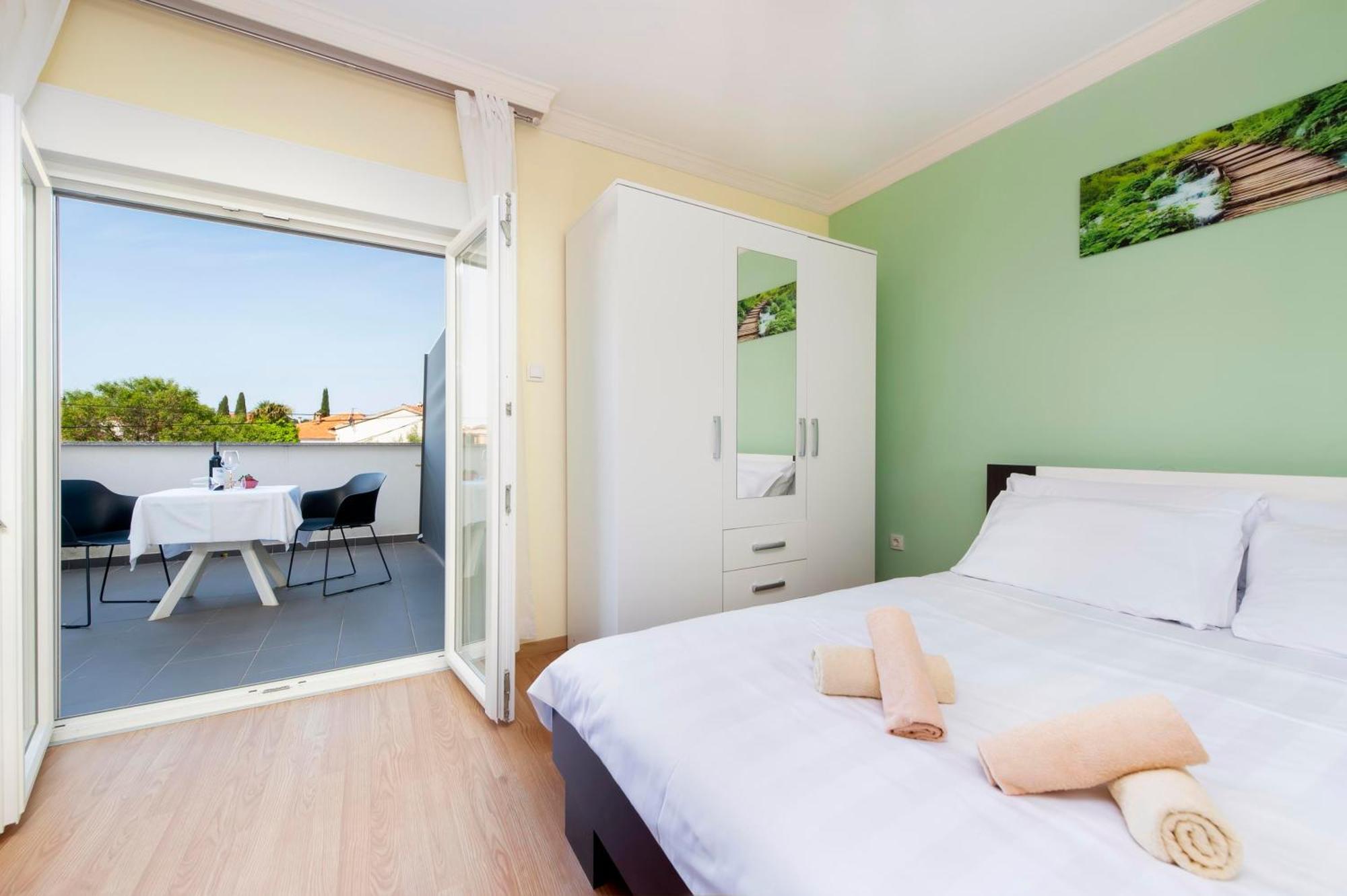 Sena Apartmán